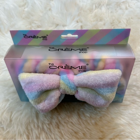 The Creme Shop Teddy Headyband Plush Spa Headband - Picture 6 of 8